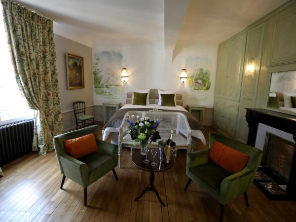 Au Jeu de Paume : photo 8 de la chambre chambre double deluxe avec baignoire