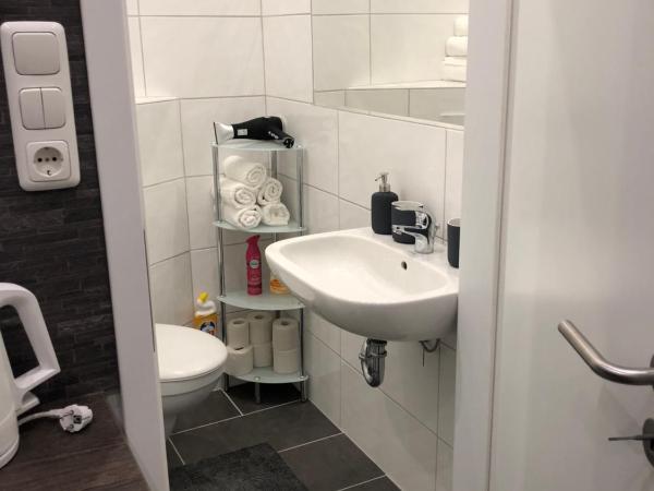 Apartment Kornstraße : photo 4 de la chambre appartement deluxe