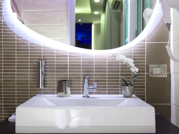 Starry Sky Charming House : photo 6 de la chambre chambre double deluxe avec balcon - vue sur mer