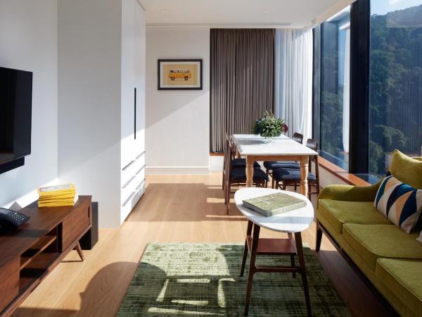 Little Tai Hang : photo 1 de la chambre appartement 1 chambre de luxe - vue sur port