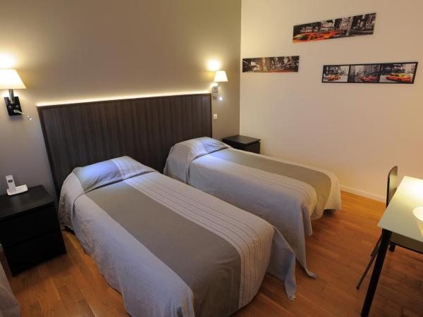 Hotel Italia : photo 2 de la chambre chambre lits jumeaux