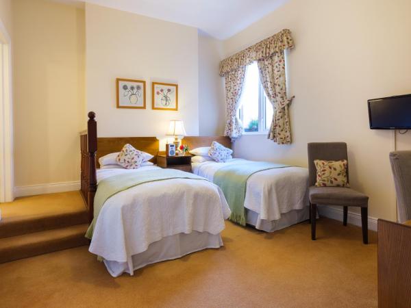 Roseleigh House : photo 4 de la chambre chambre lits jumeaux avec salle de bains privative