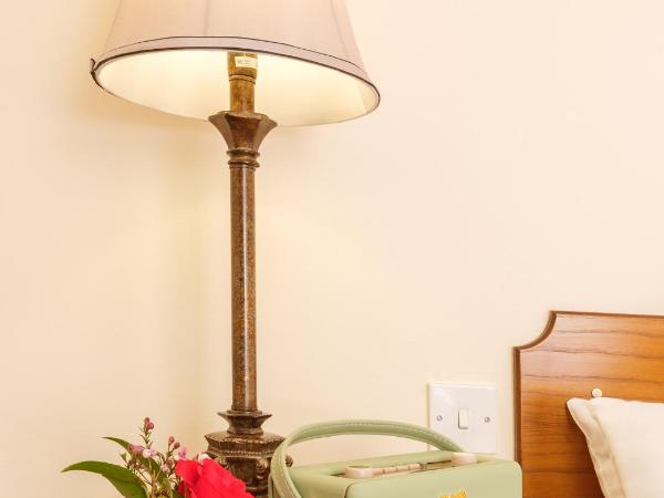 Roseleigh House : photo 2 de la chambre chambre lits jumeaux avec salle de bains privative