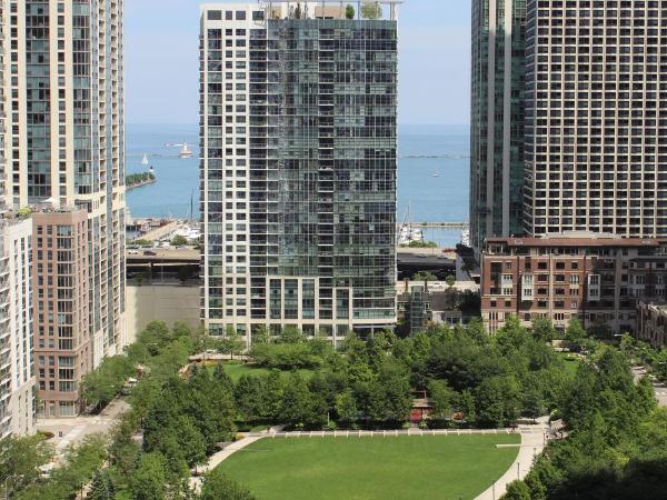Fairmont Chicago Millennium Park : photo 3 de la chambre chambre de luxe 2 lits doubles avec vue sur la ville
