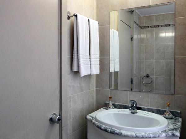 Edificio Albufeira Apartamentos A. Local - Albuturismo Lda : photo 2 de la chambre studio avec vue sur ville