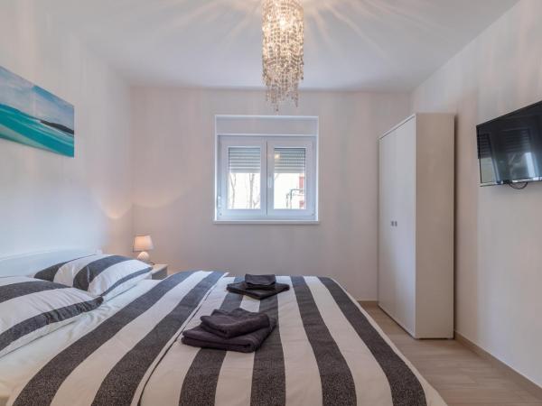 Apartments Mira : photo 8 de la chambre appartement supérieur