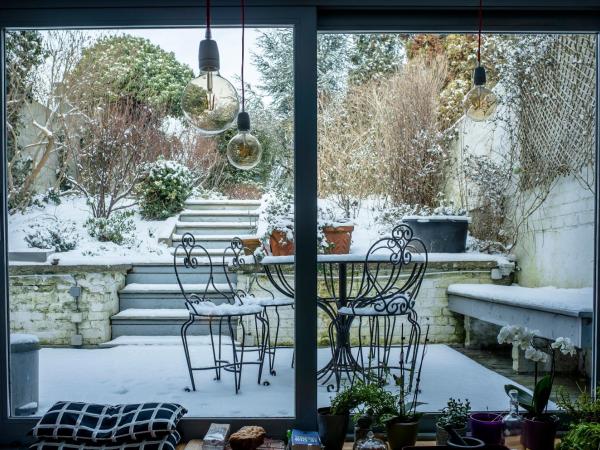 W'allons nous dormir : photo 8 de la chambre chambre double ou lits jumeaux - vue sur ville