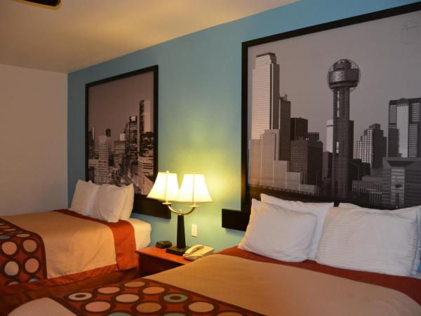 Super 8 by Wyndham Austin/Airport South : photo 9 de la chambre chambre 2 lits queen-size - non-fumeurs