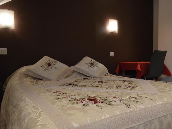 Hôtel Timgad : photo 1 de la chambre chambre double - accès par escaliers uniquement