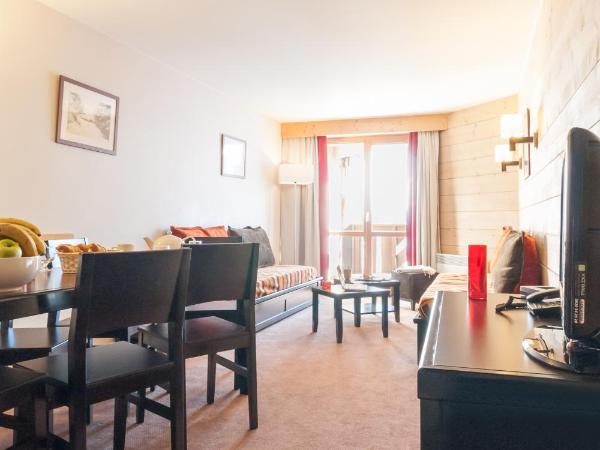 Résidence Pierre & Vacances Le Tikal : photo 5 de la chambre appartement 2 chambres (6 personnes)