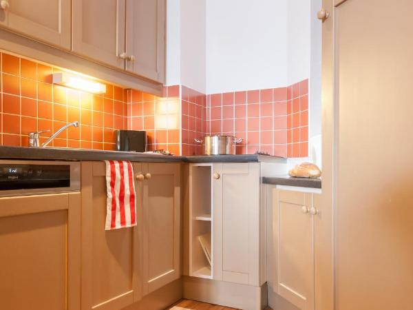 Résidence Pierre & Vacances Le Tikal : photo 4 de la chambre appartement 2 chambres (6 personnes)