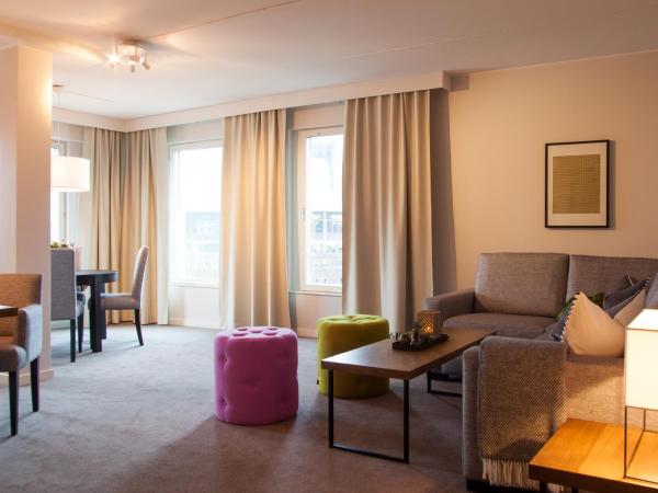 Best Western Plus Hotel Plaza : photo 7 de la chambre suite junior