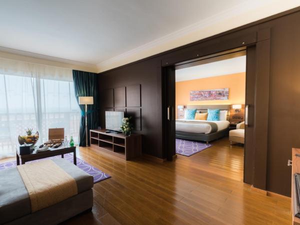 Savoy Le Grand Hotel Marrakech : photo 10 de la chambre suite prestige 1 chambre double - vue sur piscine