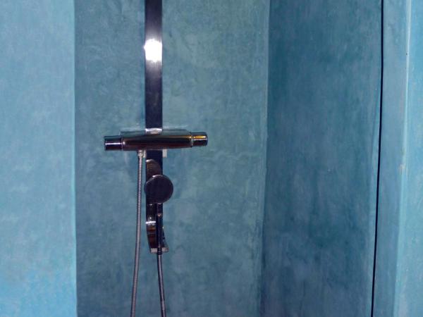 Tweets Hotel : photo 4 de la chambre chambre triple