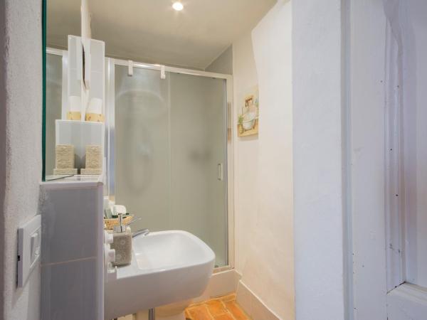 Villa Sant'Andrea : photo 5 de la chambre chambre triple