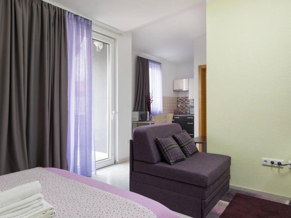 Apartments & Rooms Villa Maslina : photo 8 de la chambre appartement (2 adultes)