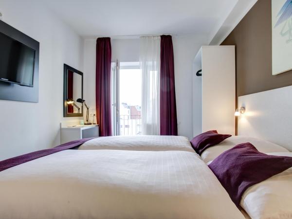 Hotel West : photo 4 de la chambre chambre double