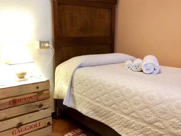 Cascina Gaggioli : photo 2 de la chambre chambre simple avec salle de bains commune