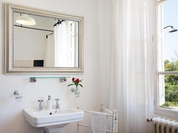 Maison Piloni : photo 4 de la chambre chambre double avec salle de bains privative