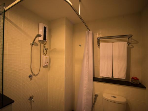 Napatra Hotel : photo 6 de la chambre chambre double ou lits jumeaux standard