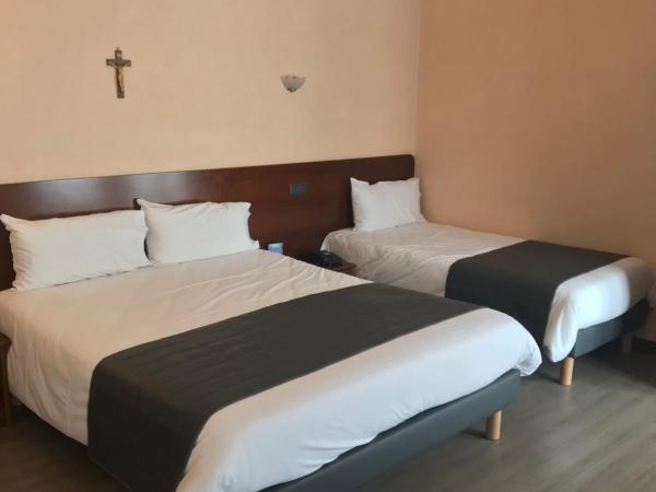 Hôtel Vesuvio : photo 3 de la chambre chambre triple standard