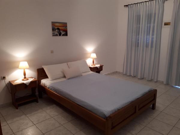 Hotel Paradisos Oia : photo 6 de la chambre studio (2 adultes)