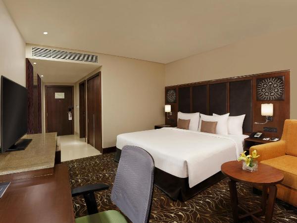 Novotel Kochi Infopark : photo 2 de la chambre chambre lit king-size premier
