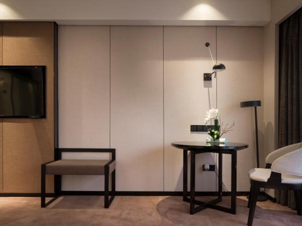 Paco Hotel Dongpu Guanghzou -Free Shuttle Bus for Canton Fair : photo 2 de la chambre chambre lit king-size exécutive