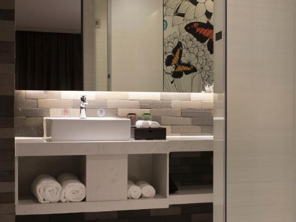 Paco Hotel Dongpu Guanghzou -Free Shuttle Bus for Canton Fair : photo 9 de la chambre chambre lit king-size premium