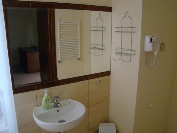 Dworek Vesaria : photo 5 de la chambre chambre simple