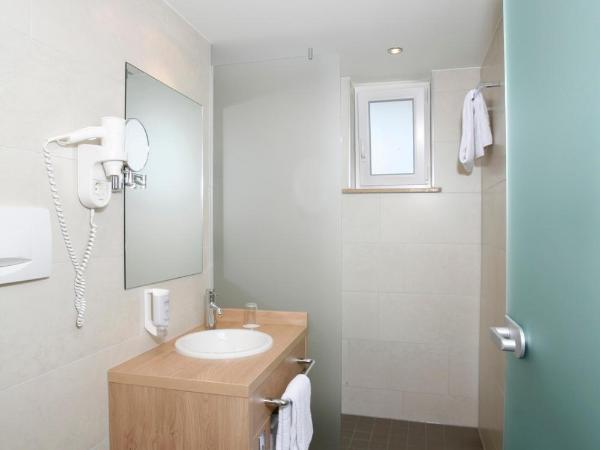 Hotel Biederstein am Englischen Garten : photo 2 de la chambre chambre simple