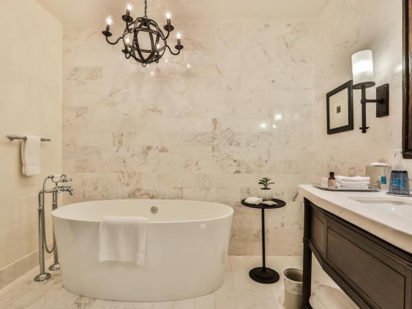 Banyan Tree Puebla : photo 8 de la chambre chambre lit king-size urbaine