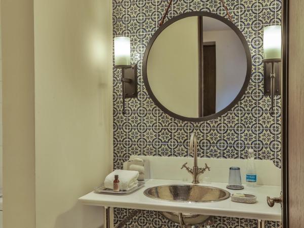 Banyan Tree Puebla : photo 10 de la chambre chambre lit king-size urbaine