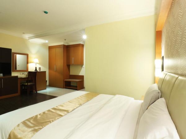 Coins Hotel Jakarta : photo 6 de la chambre grande chambre double 
