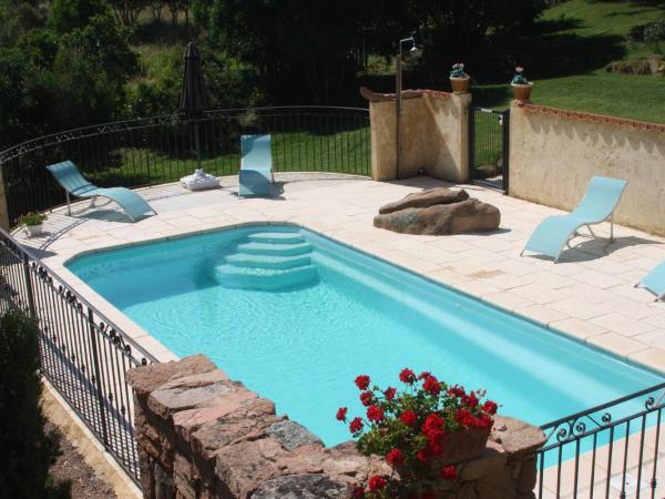 Locations Résidence Rocca Rossa Palombaggia : photo 3 de la chambre bungalow 1 chambre