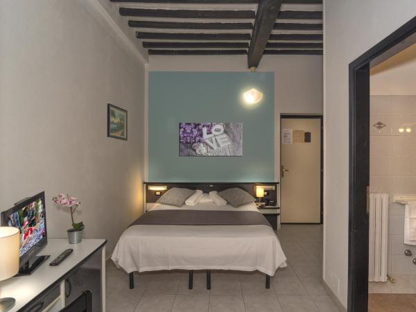 Hotel Amalfitana : photo 1 de la chambre chambre double