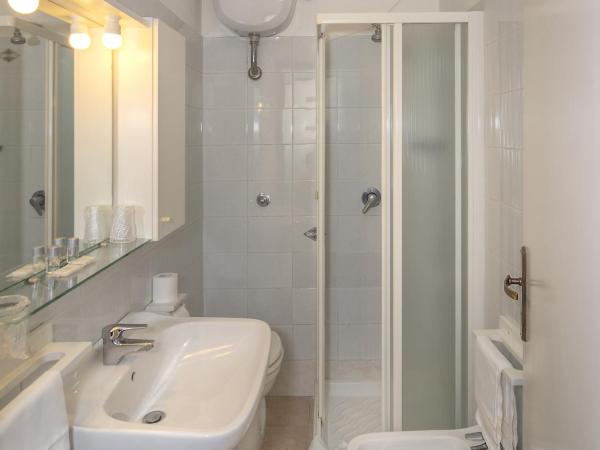 Hotel Amalfitana : photo 4 de la chambre chambre double