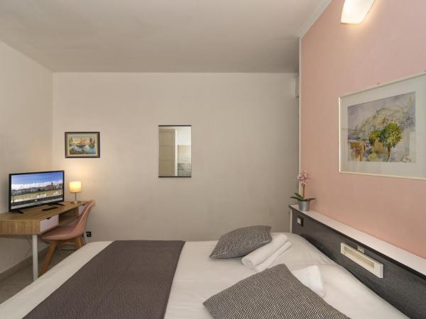 Hotel Amalfitana : photo 5 de la chambre chambre double