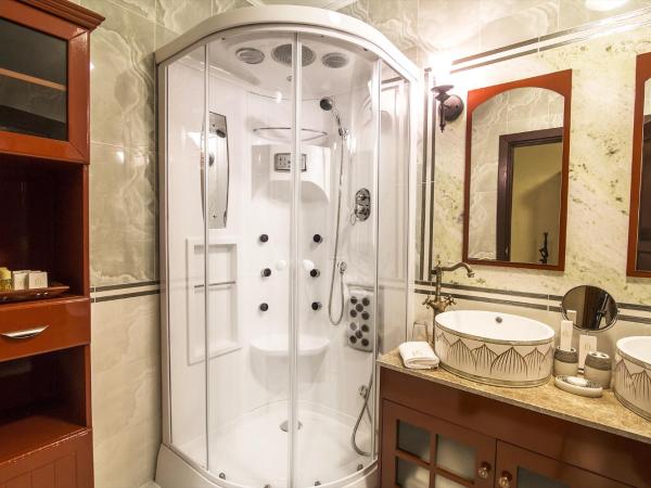 Rubezahl-Marienbad Luxury Historical Castle Hotel & Golf-Castle Hotel Collection : photo 4 de la chambre chambre double
