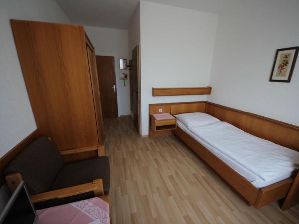 Hotel Kleinmünchen : photo 4 de la chambre chambre simple