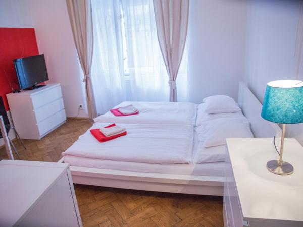 Budget Apartment : photo 4 de la chambre chambre double deluxe