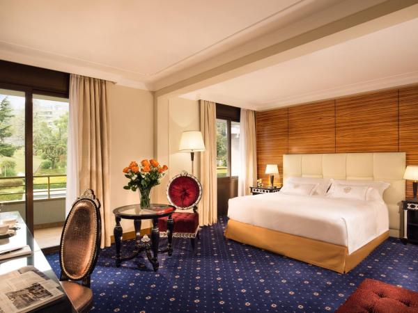 Hotel Splendide Royal : photo 3 de la chambre chambre double exécutive supérieure - côté arrière-cour
