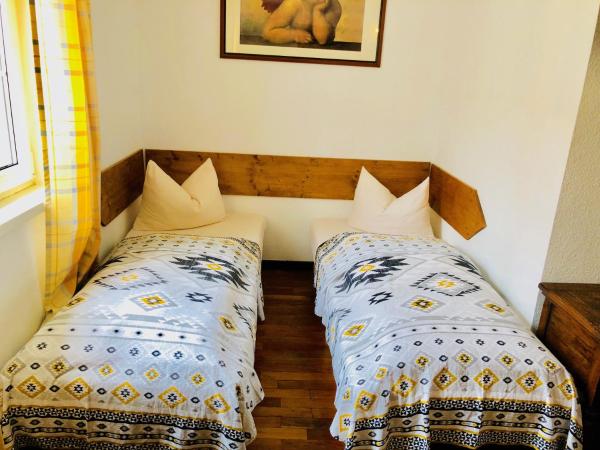 Hotel Mariahilf München : photo 10 de la chambre chambre quadruple