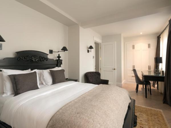 Hotel Port-Royal : photo 1 de la chambre chambre lit queen-size dans penthouse 2 / bâtiment b / sans kitchenette / animaux non autorisés