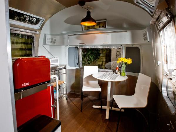 The Cedars : photo 6 de la chambre caravane 