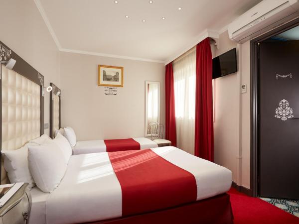 Grand Hôtel Amelot : photo 6 de la chambre chambre triple