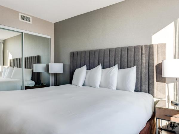 Carmana Hotel & Suites : photo 3 de la chambre suite 2 chambres