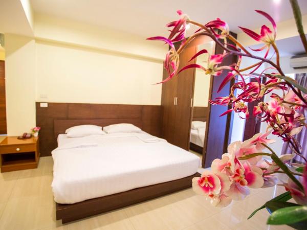 The Loft Resort Bangkok : photo 1 de la chambre chambre triple