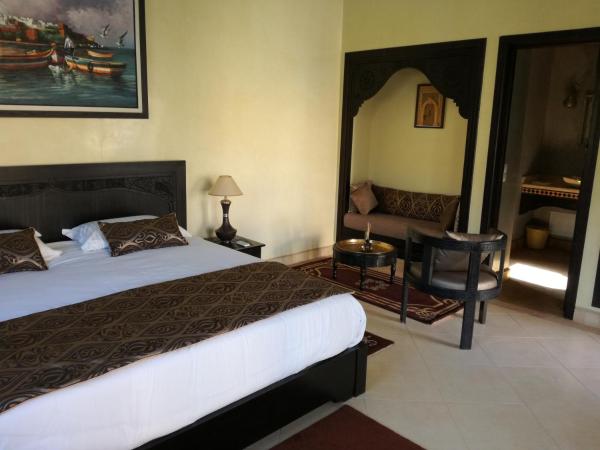 Riad Asmaa Agadir : photo 3 de la chambre suite junior - vue sur piscine