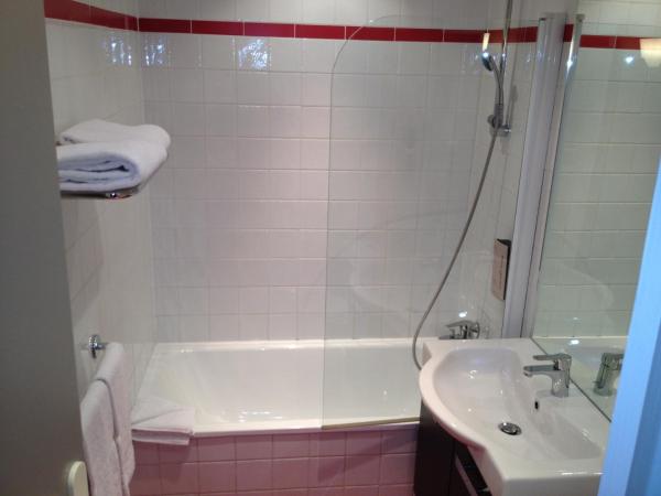 Hotel 29 Lepic : photo 9 de la chambre chambre double ou lits jumeaux supérieure